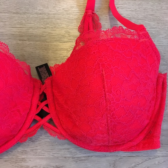 - SOLD - - Picture 2 of 5